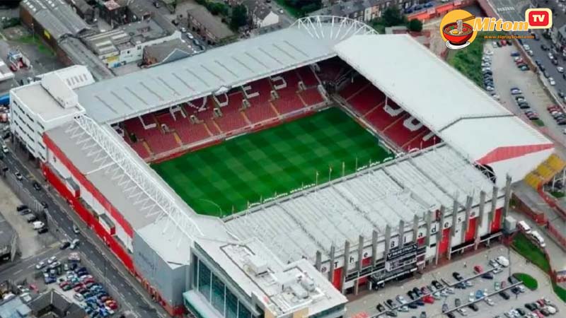 Sân nhà của Sheffield United mang tên Bramall Lane